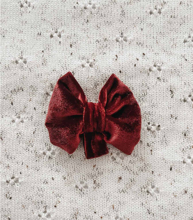 BOWTIE | RED VELVET