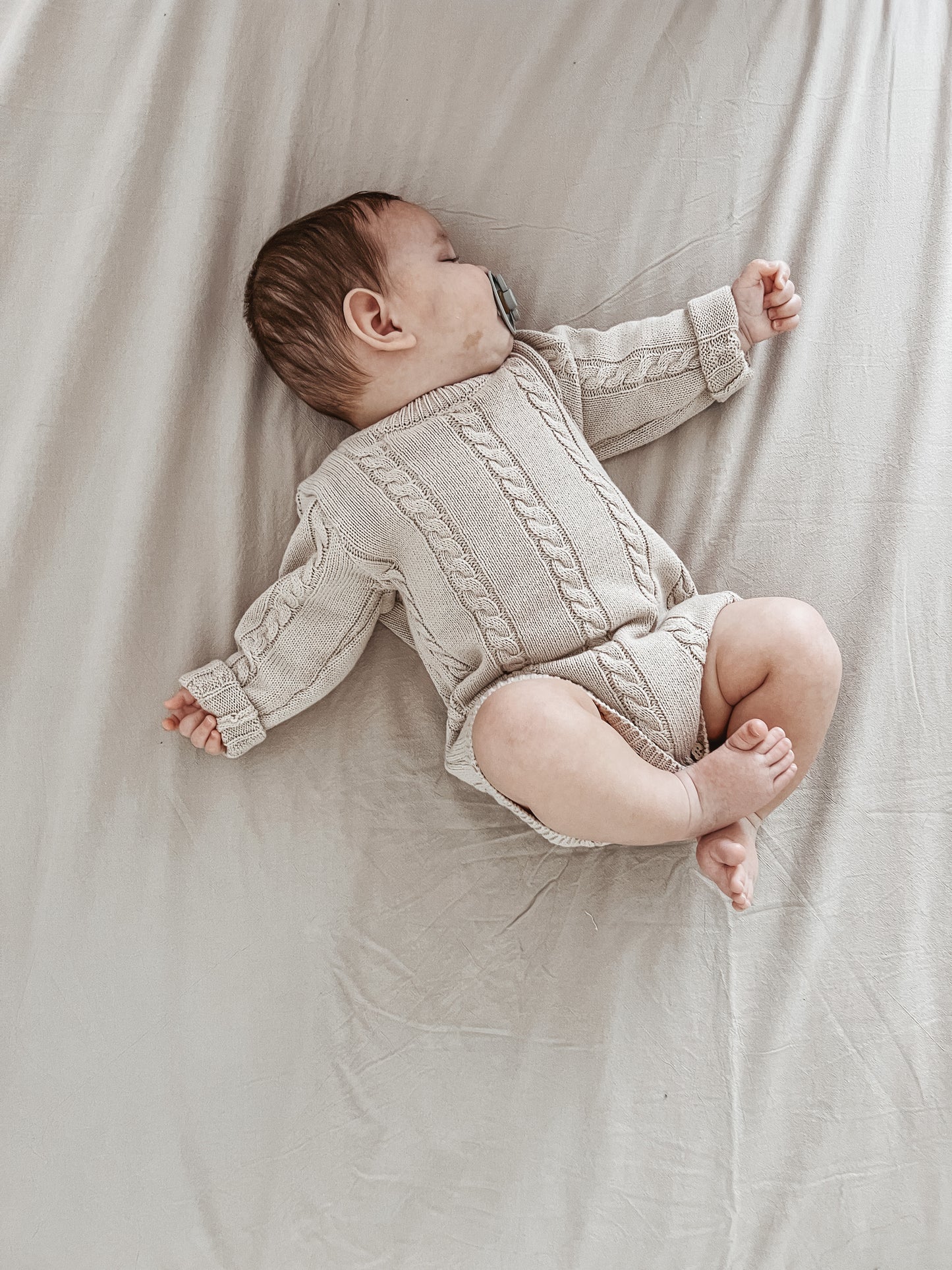 CABLE KNIT ROMPER | BEIGE