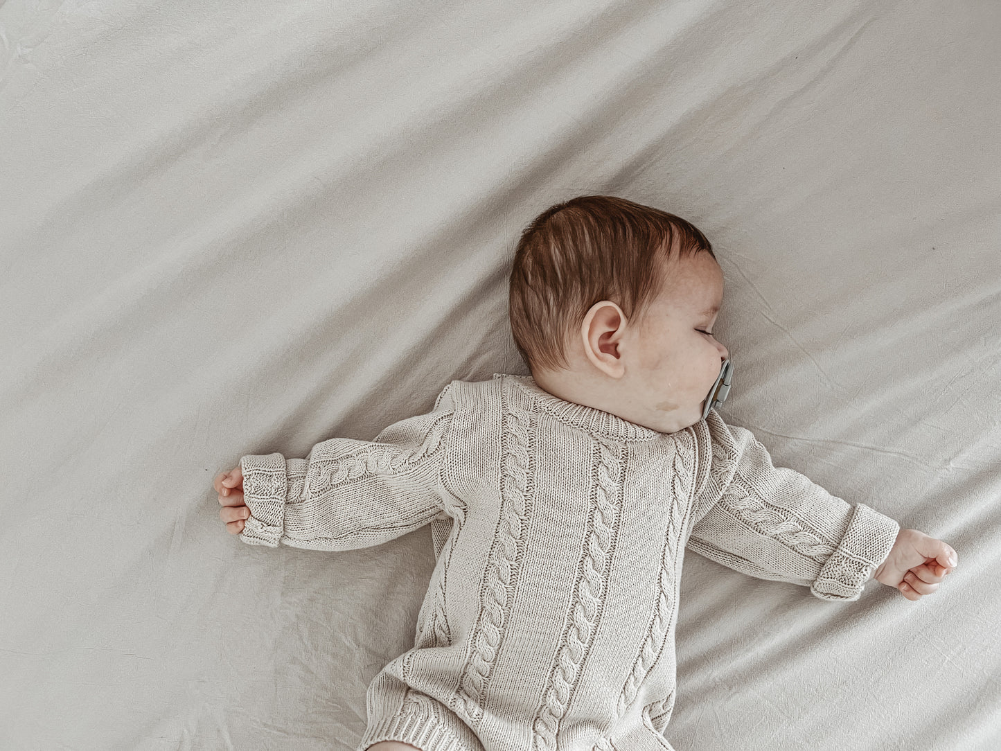 CABLE KNIT ROMPER | BEIGE
