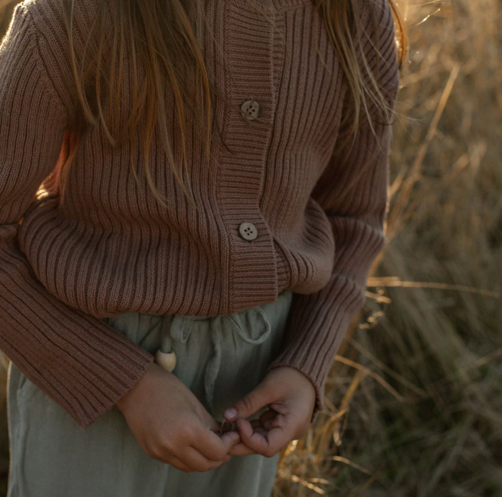 RIBBED CARDIGAN | EARTH