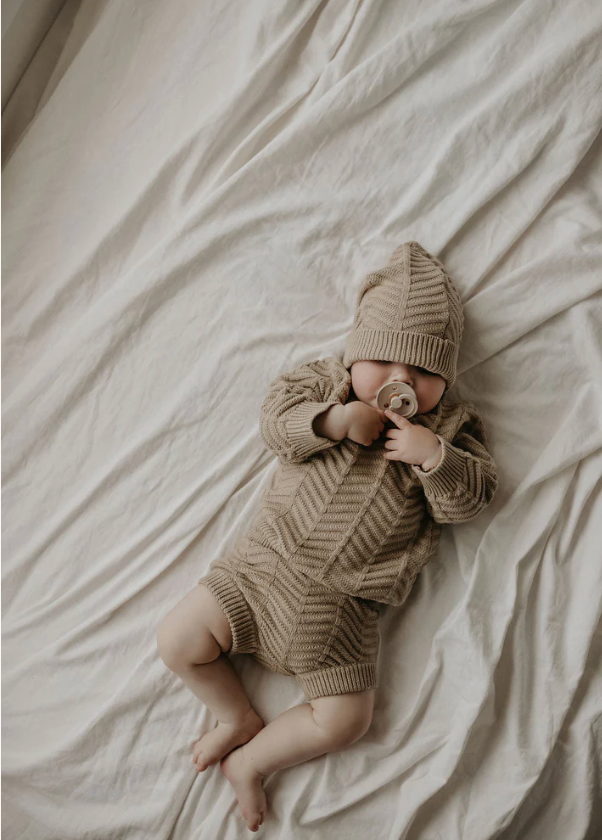 CHEVRON KNITTED SWEATER | OLIVE TREE