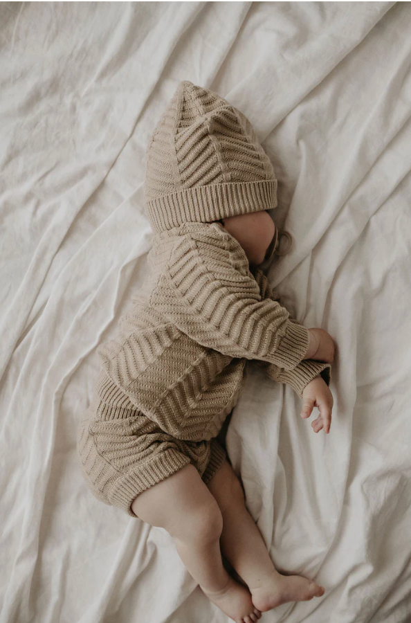 CHEVRON KNITTED SWEATER | OLIVE TREE