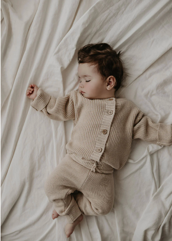 FABEL KNITTED CARDIGAN | ALMOND