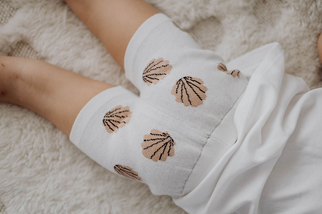 KNIT SHORTS | SHELL PRINT